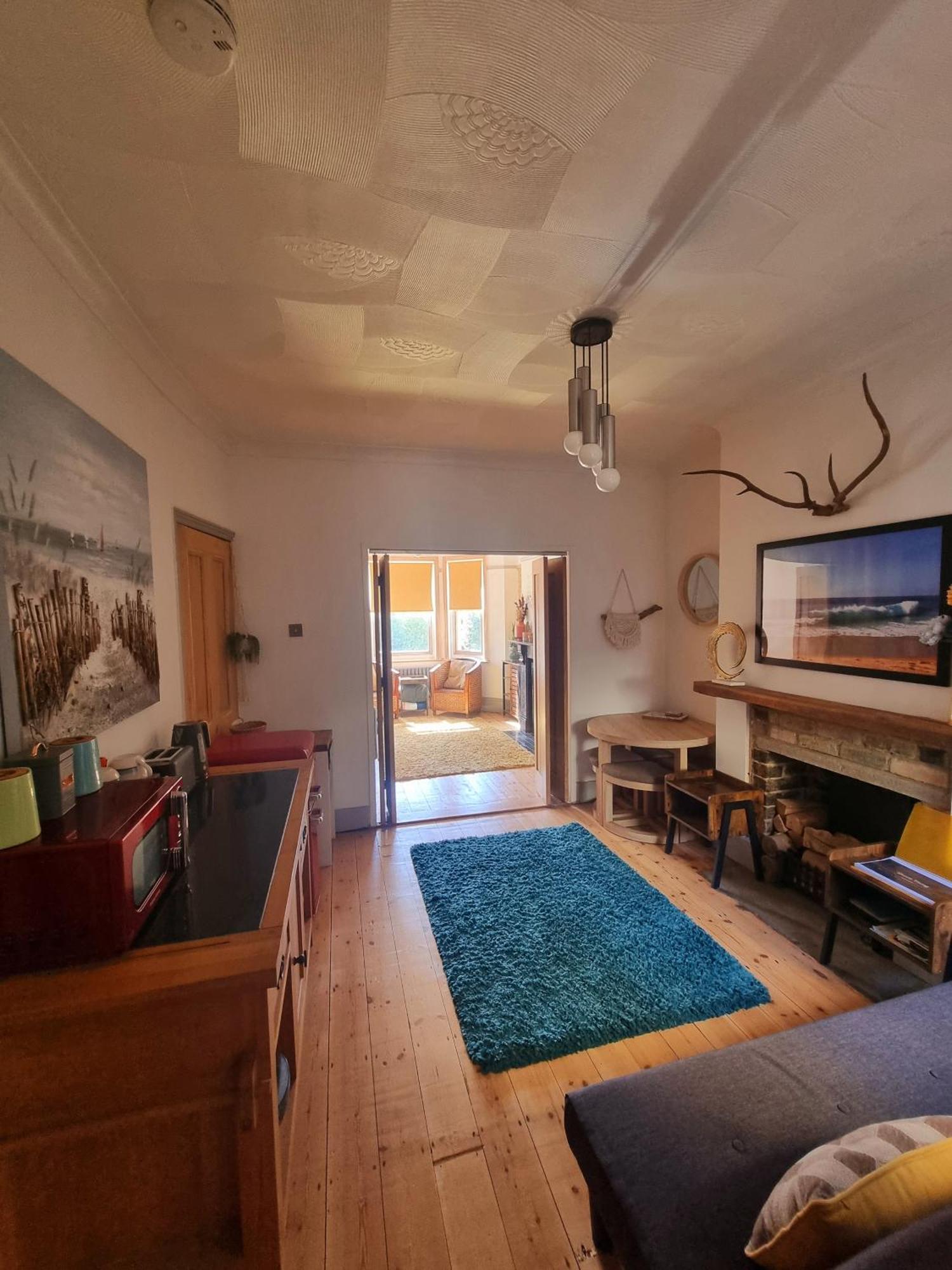 Shore Thing - Just A Stones Throw From The Beach Sandgate Exteriör bild